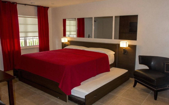 Gables Cove Hotel