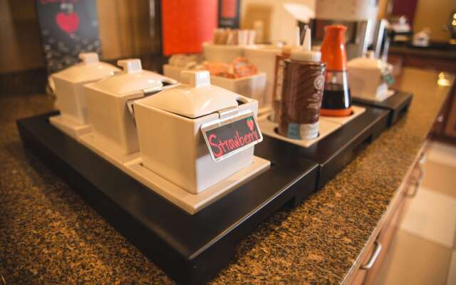 Hampton Inn & Suites Greeley