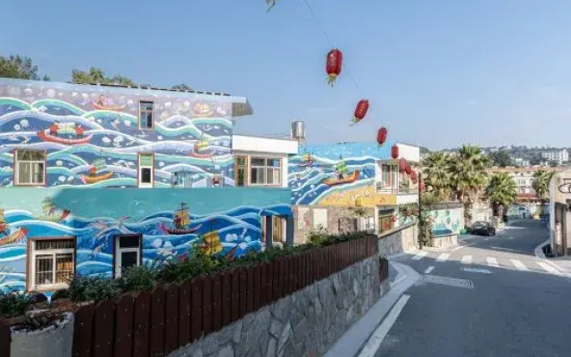 Wenzhou Pedestrian Footprint Homestay