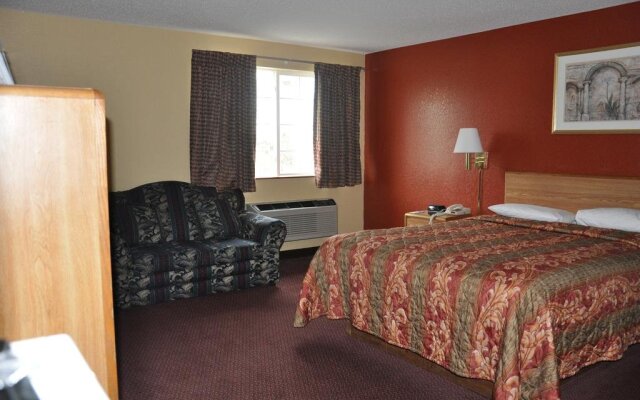 Holiday Inn Express & Suites Bloomington W Mall