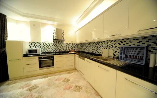 Villa with Majestic Views 1032