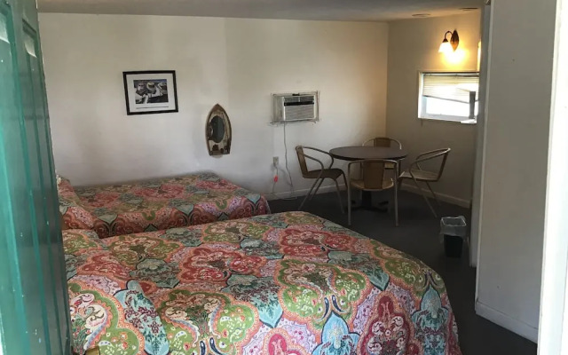 Andrew's Lakeside Resort