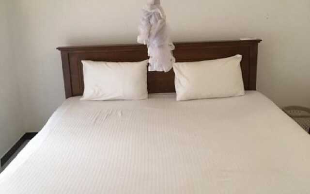 Yasra Holiday Villa