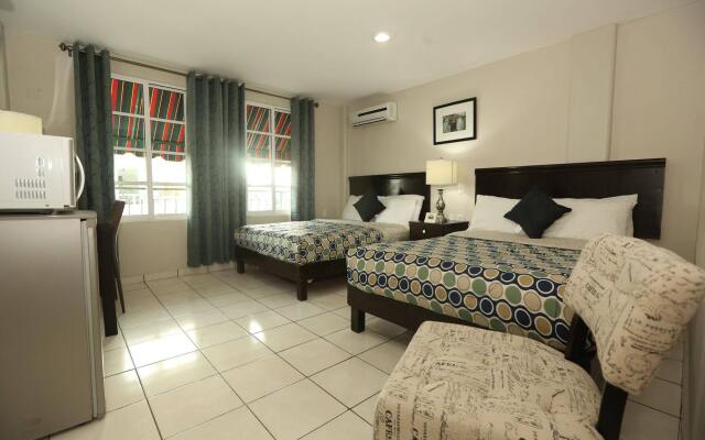 Boca Inn Hotel & Suites