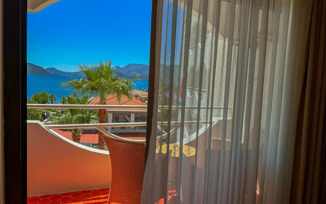 Hawaii Hotel