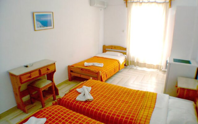 Marinos Hotel