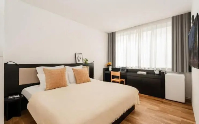 base WENDING Serviced Apartment
