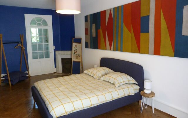 Aux remparts des Hospices
