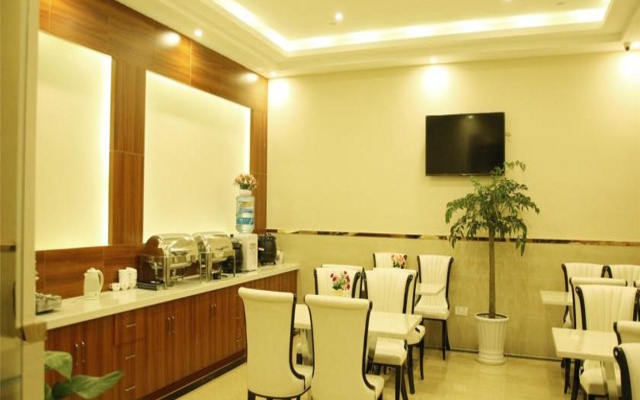 GreenTree Inn Xuzhou Tongshan District Norman University XueYuan Road Shell Hotel – Restaurant – Xuzhou