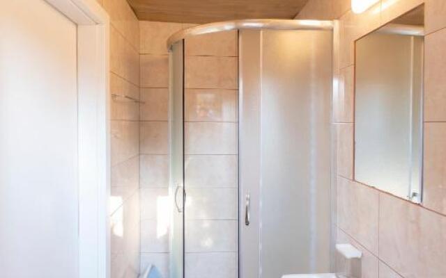 New Studio with AirCon & FREE Parking