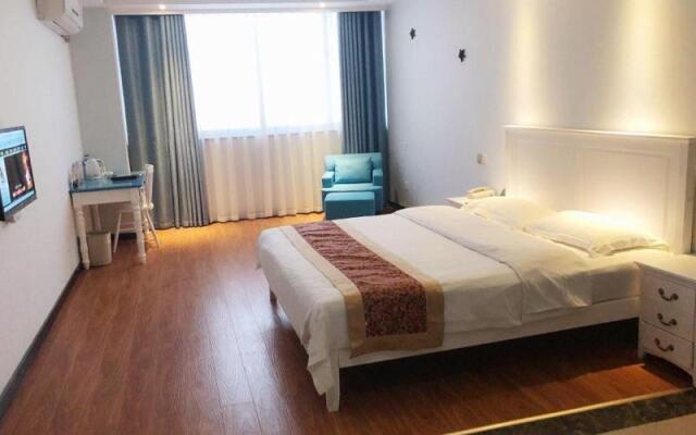 GreenTree Inn Liangyungang Donghai New Bus Station Express Hotel