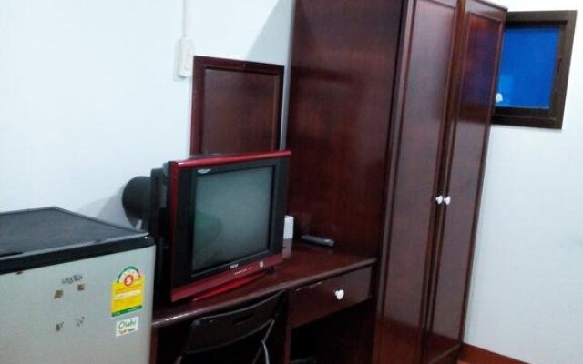 曼谷新半岛电视台餐厅酒店(New Aljazeera Hotel & Restaurant Bangkok)