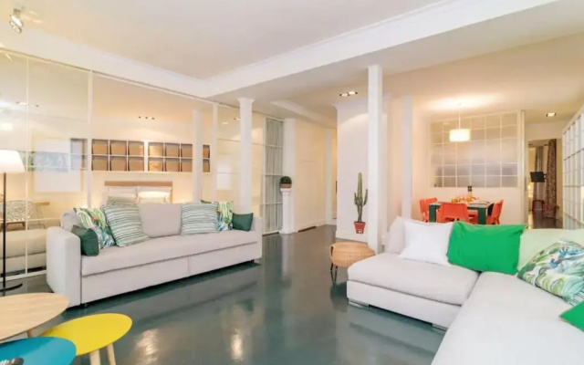 Caprichoso Loft junto Teatro Real - Madrid Centro by Batuecas