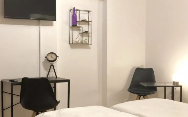 Q! Apartments Berlin ALEX