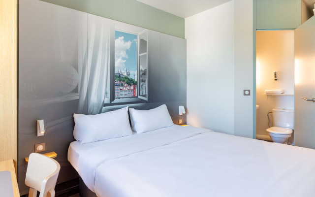 B&B HOTEL LYON St Bonnet Mi-Plaine