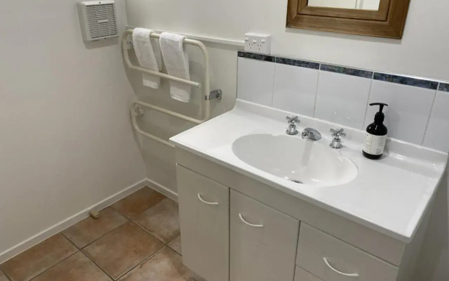 Central Wanaka 2 Bedroom Retreat