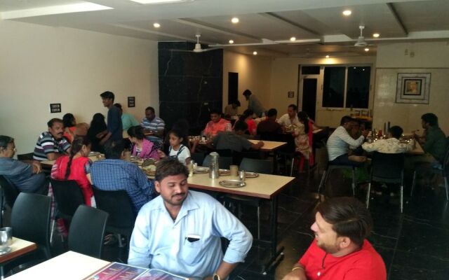 Hotel Shrinath