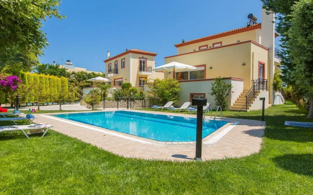Villas Chrisi