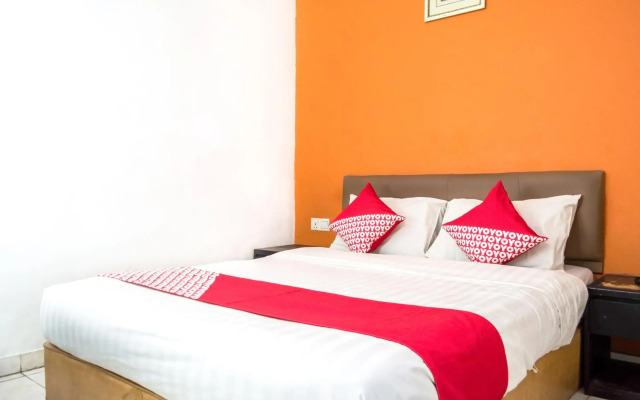 Capital O 664 Romance Hotel