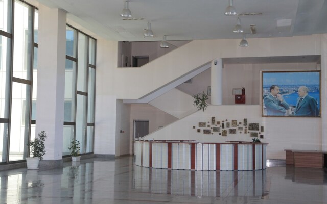 Sea Port Hotel