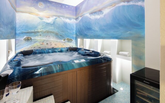 DeMaNi President Suites