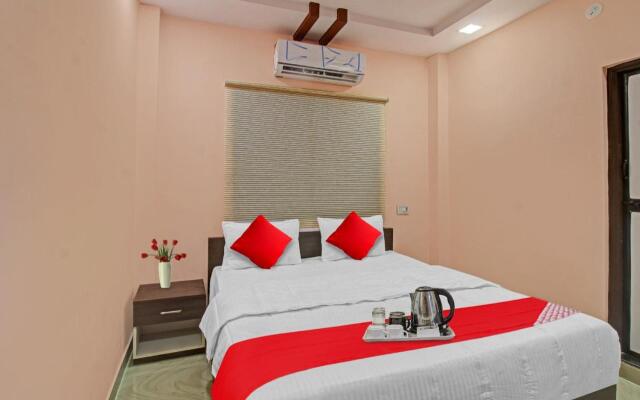 OYO Raj Hotel