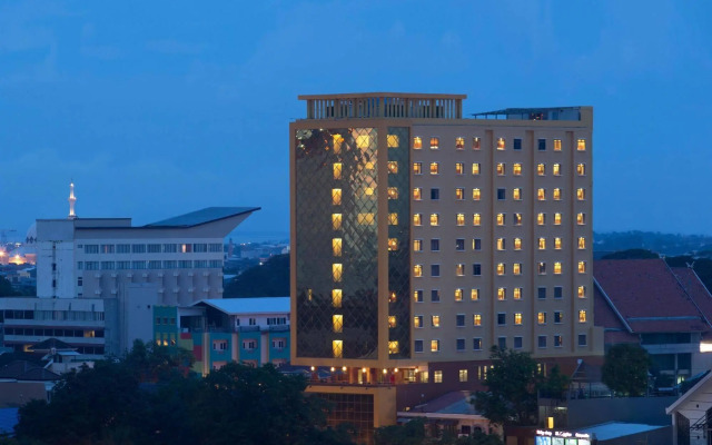 Best Western Plus Makassar Beach