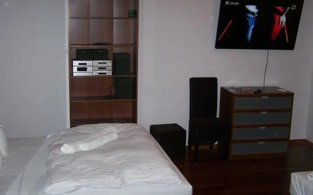 bed4city luxury 26 Niemcewicza Street