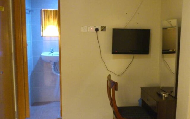 Hotel Anuja