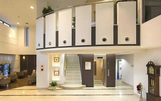 Saijo-Urban-Hotel
