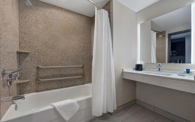 Four Points by Sheraton Birmingham Homewood