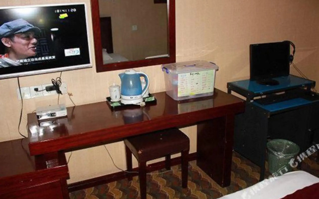 Jinding Hotel