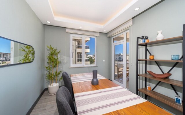 Flat with Walking Distance to Beach in Antalya