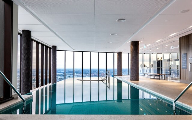 SKYE 52nd Floor, Great Views, Opposite Crown Casino