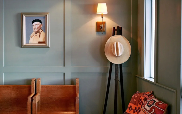 Stagecoach Inn
