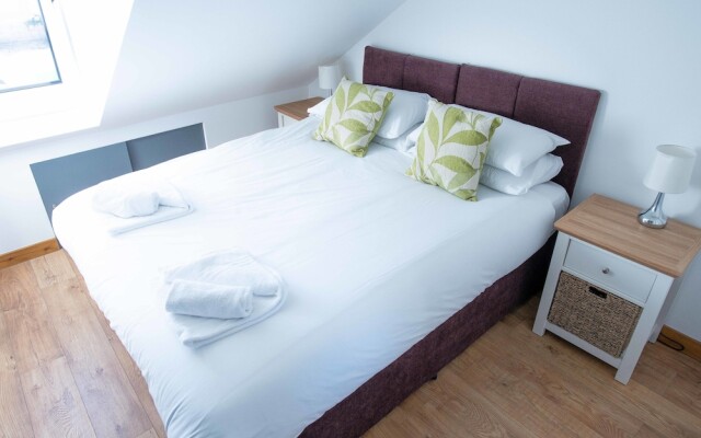 Newmarket Road Apartments (Peymans)