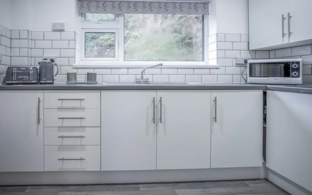 Pharmacy Court - 2 Bed - Saundersfoot