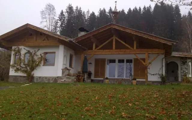 Villa Iris