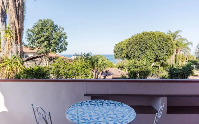 Margi Capomulini Home