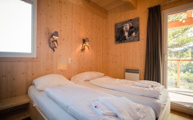 Peaceful Chalet in Turracherhöhe with Indoor Hot Tub