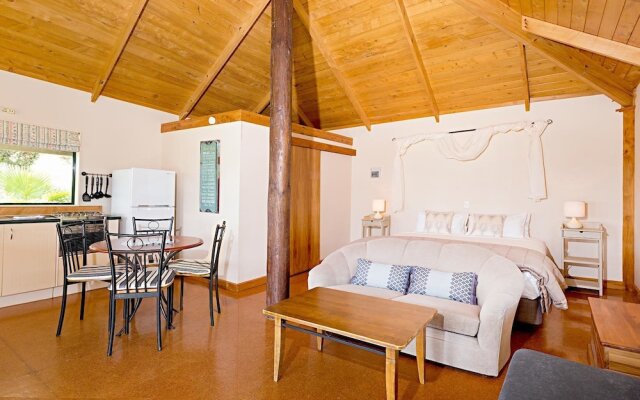 Slipper Island Resorts