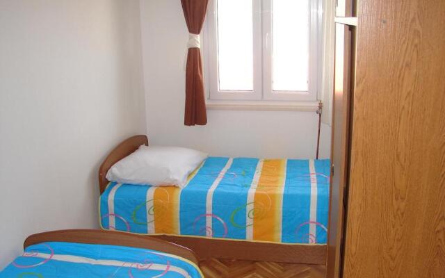 Apartments Joško - 70 m from beach