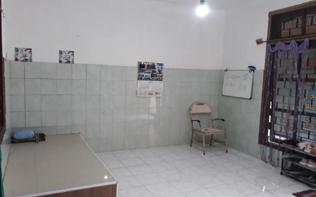 Homestay Mas Arjuna - Female Only