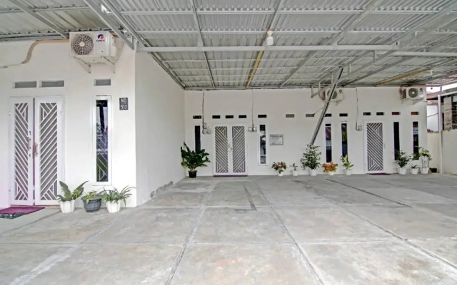 Guest House 513 Syariah By OYO
