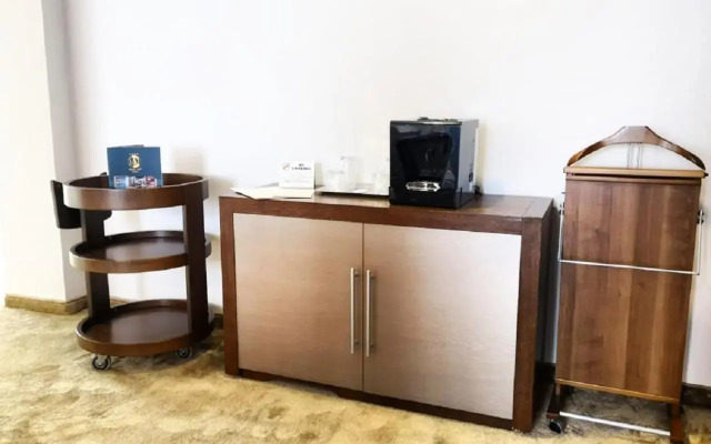 Iaki Hotel