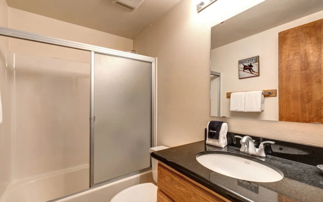 Snow Flower 065 2 Bedroom Condo by RedAwning