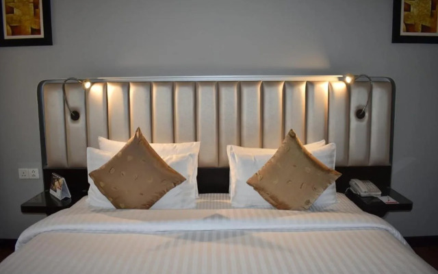 Ramada Plaza by Wyndham Karachi Airport Hotel