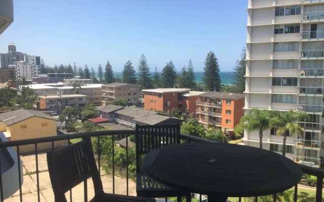 Burleigh Gardens North Hi-Rise