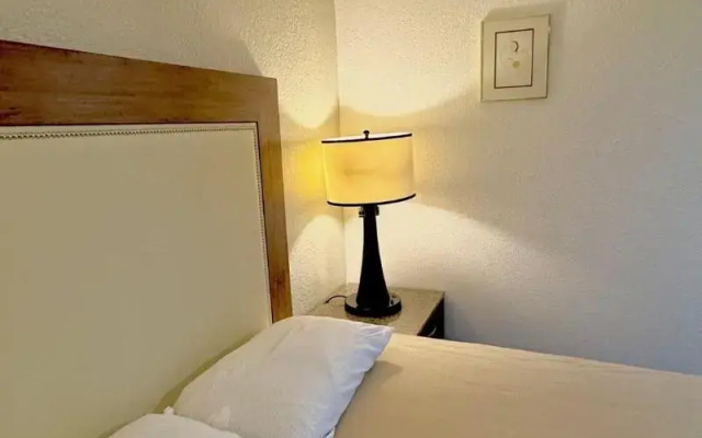 Budget Motel