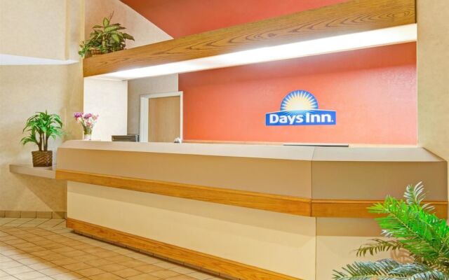 Days Inn Olathe Medical Center